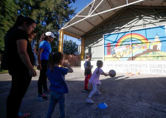 ACTIVIDADES RECREATIVAS PARA NIÑOS EN EL PASEO DE LA HERMANDAD