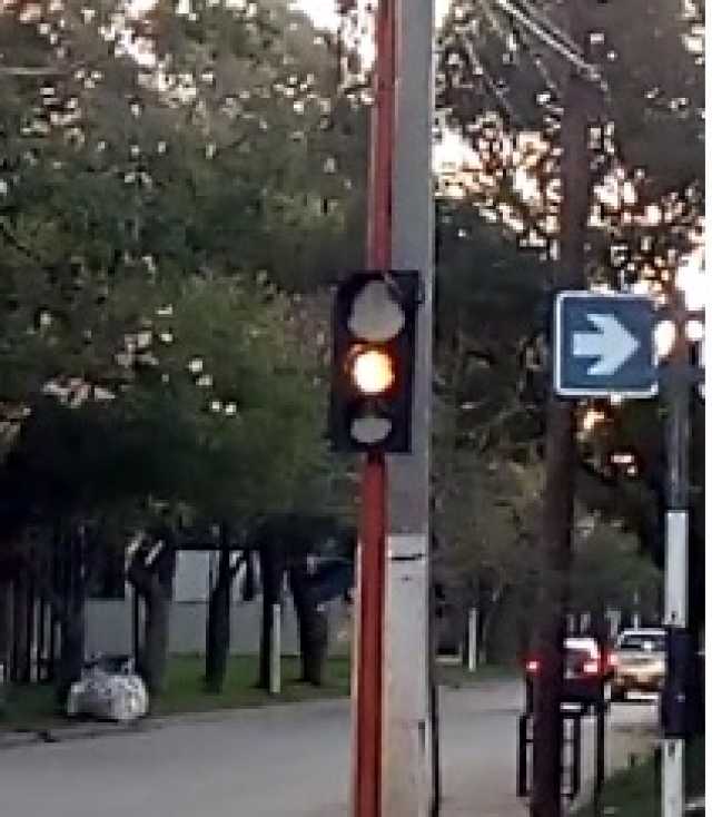 SEMÁFOROS DE CALLE BUENOS AIRES