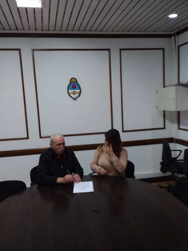 SE FIRMÓ CONVENIO PARA COMPRA DE MAQUINARIAS Y VEHÍCULOS