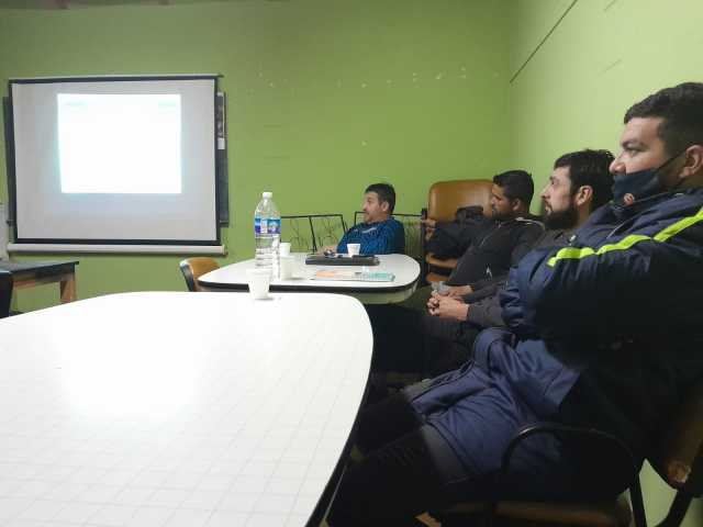 AUXILIAR DE PRODUCCIÓN PERIODÍSTICA