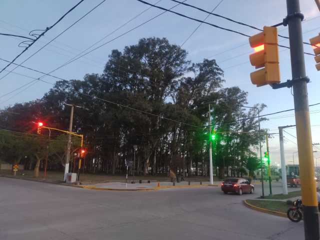 MÁS SEMÁFOROS EN EL PUEBLO