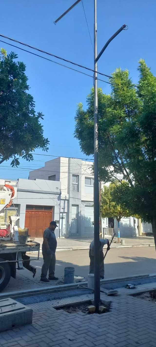 AVANCE DE OBRA EN CALLES DE TRÁNSITO RESTRINGIDO
