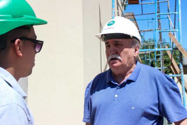 MÁS VIVIENDAS PARA LOS VECINOS