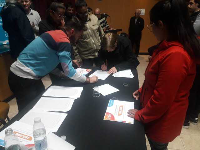 Programas Vida Digna y Banco de la Gente