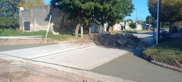 Badén nuevo en esquina de Entre Ríos y Formosa