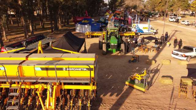 Segunda edición de la Expo Industrial y Comercial en Monte Maíz