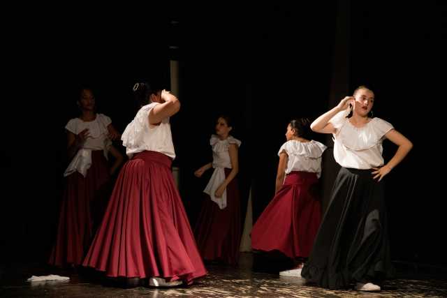 Cierre de los Talleres de Danzas