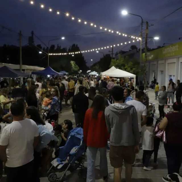 Exitosa primera Jornada de la Noche Peatonal