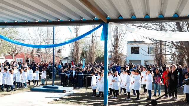 Alumnos de cuarto grado prometieron Lealtad a la Bandera