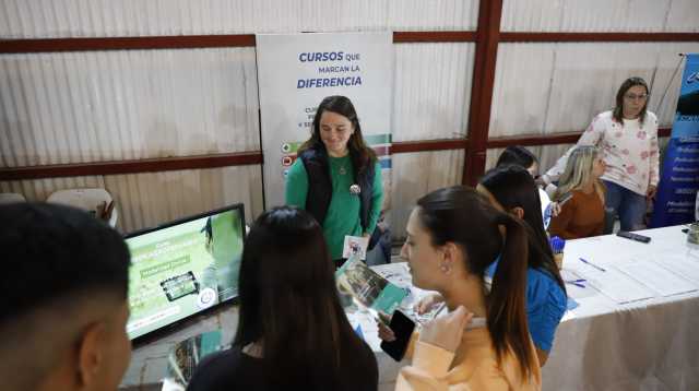 Expo Carreras 2024