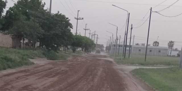 Llegó un camión para tareas de calle