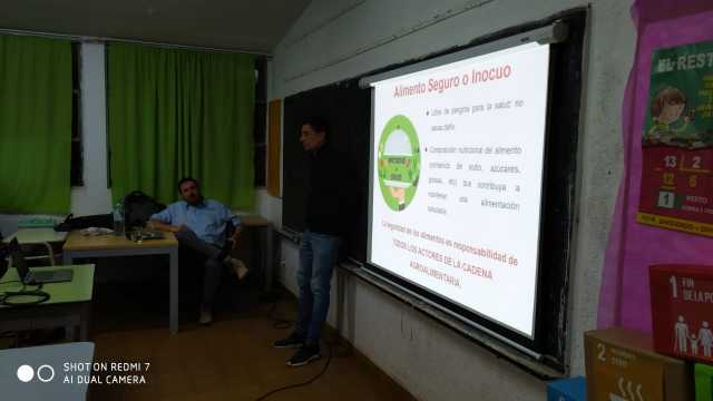 Carnet habilitante para manipuladores de alimentos