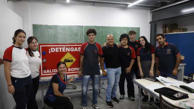 Señales listas para el Corredor Seguro de Bomberos