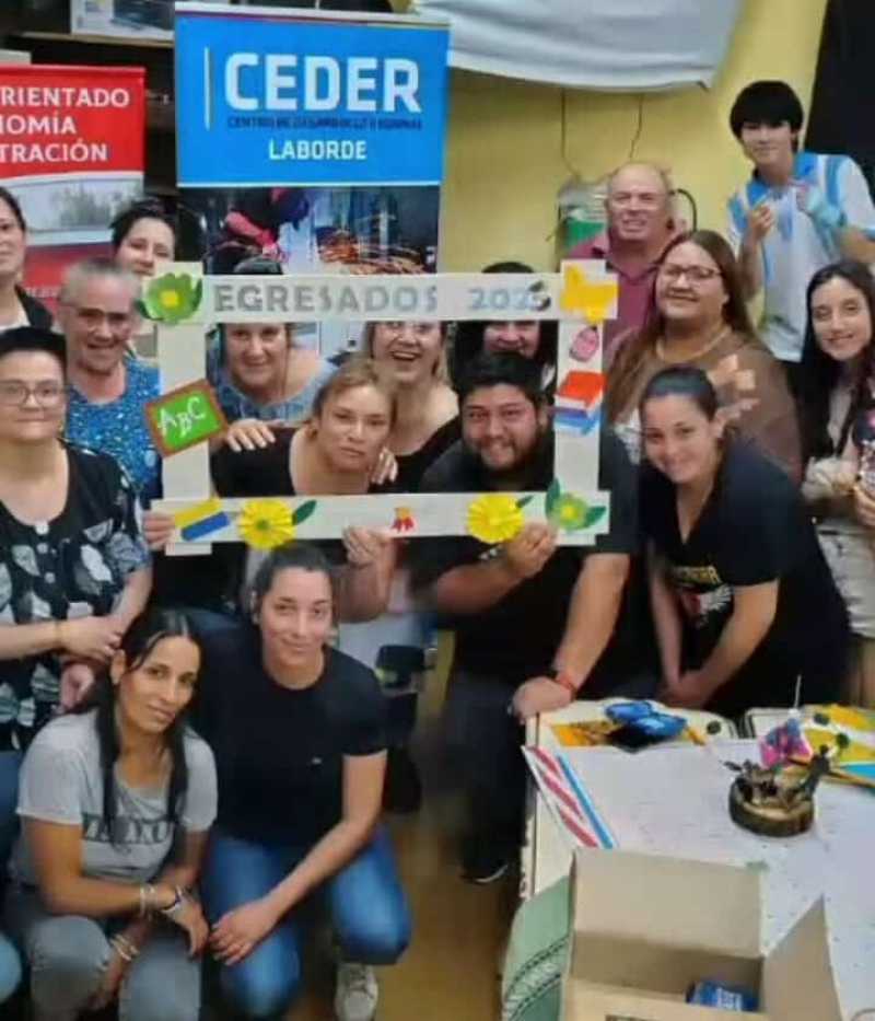 Estudiantes celebraron finalización de Programa de Capacitación